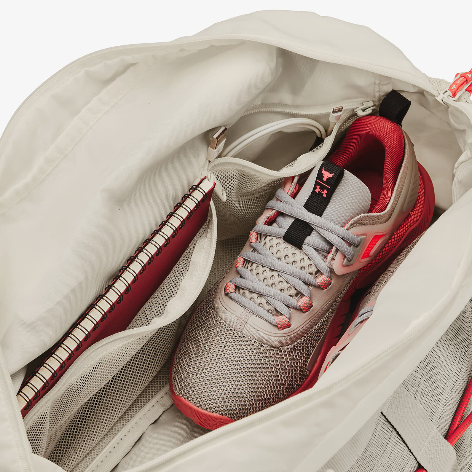 Mochilas para el gimnasio Under Armour Project Rock Gym Bag White