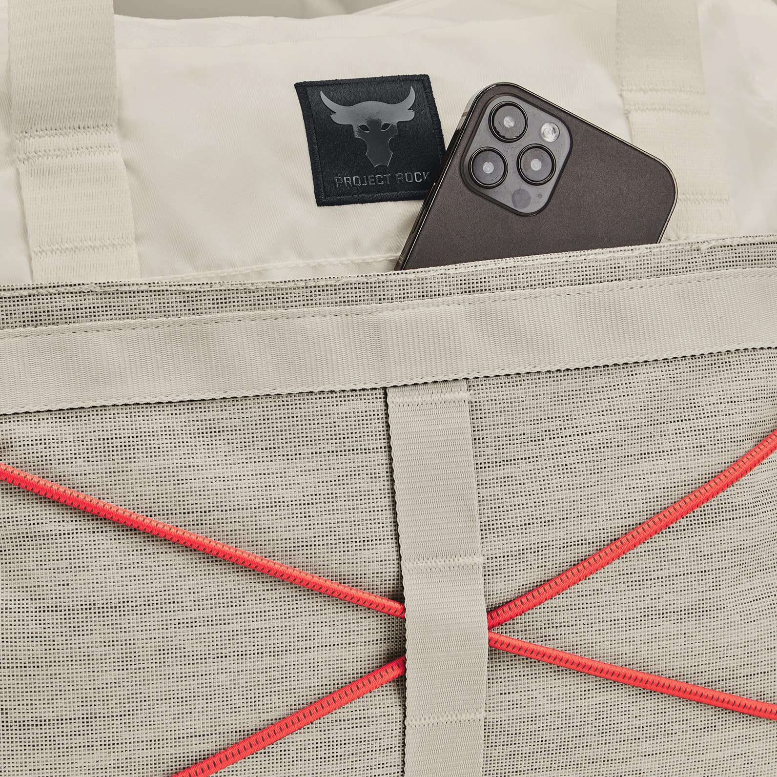 Mochilas para el gimnasio Under Armour Project Rock Gym Bag White