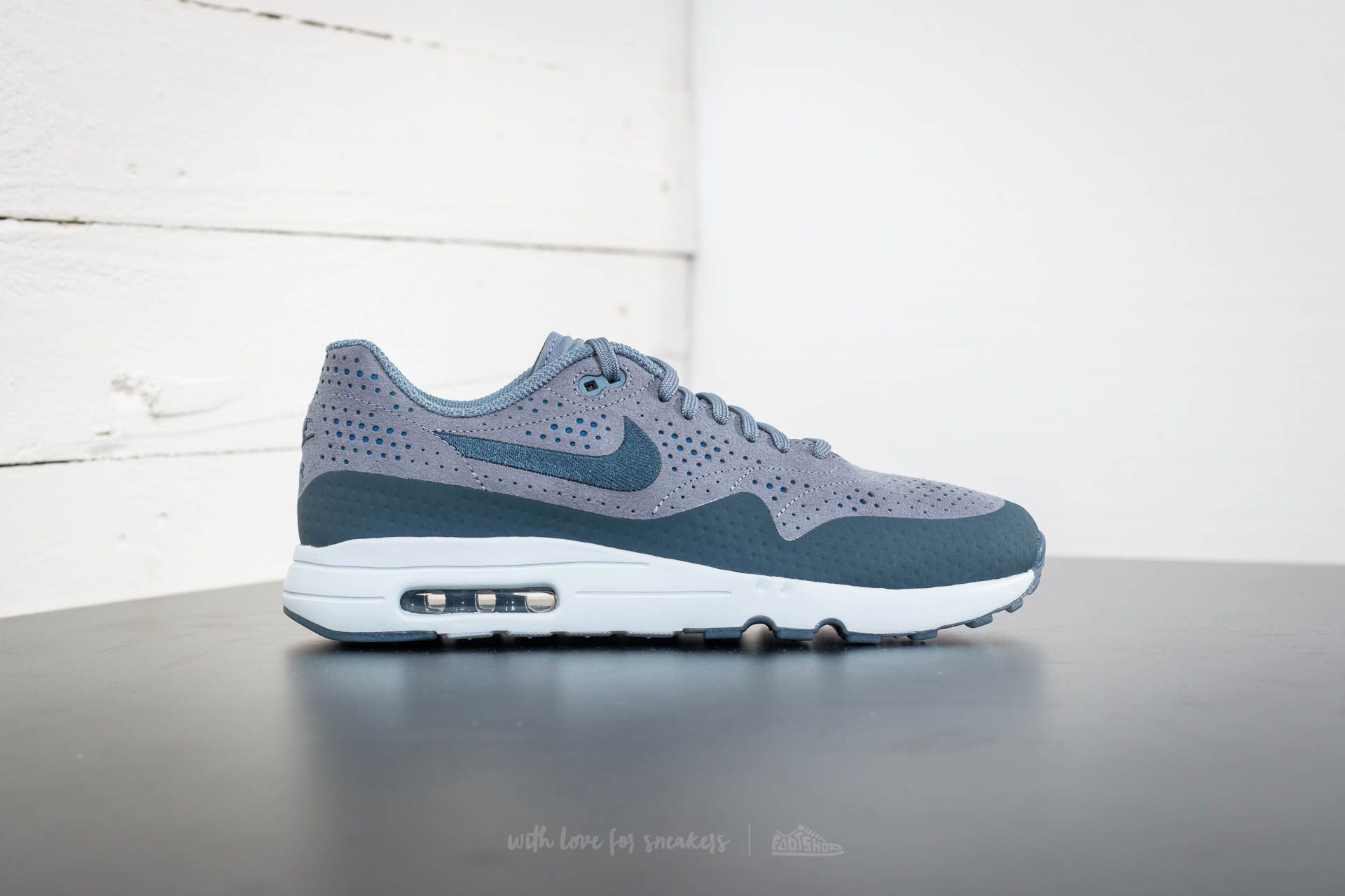 Men s shoes Nike Air Max 1 Ultra 2.0 Moire Armory Blue Armory Navy Footshop