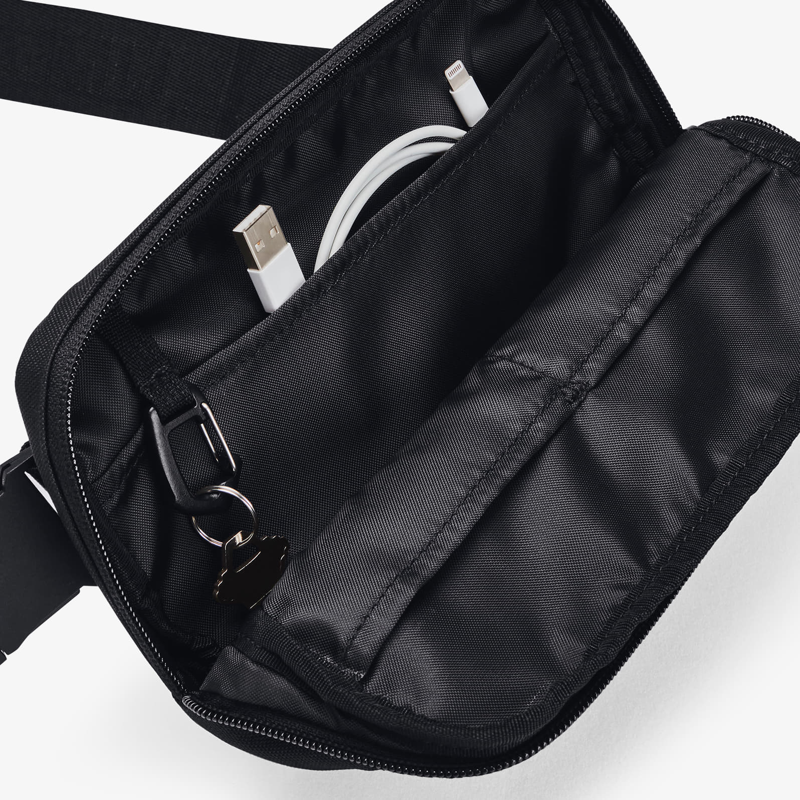 Хип чанти Under Armour Loudon Waist Bag Crossbody Black