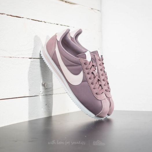 Women s shoes Nike Wmns Classic Cortez Nylon Taupe Grey Silt Red White Footshop