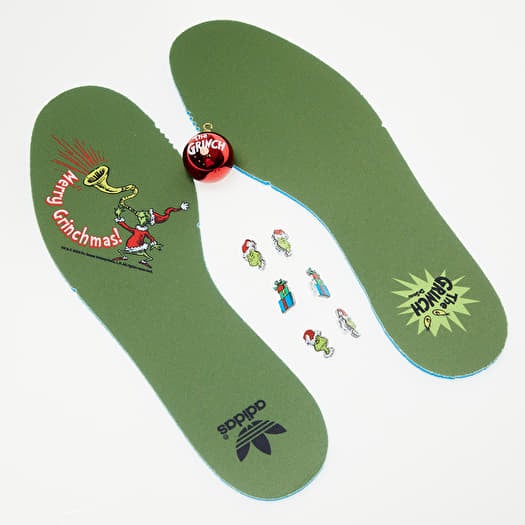 Grinch tennis shoes top