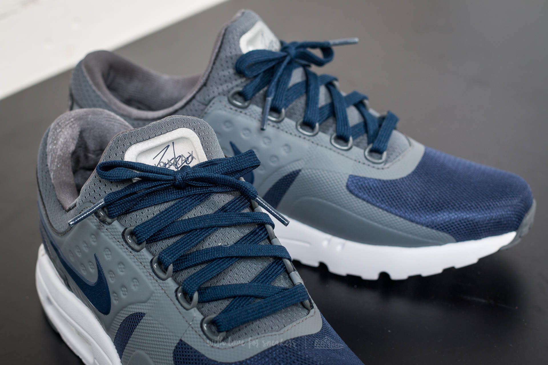 Men s shoes Nike Air Max Zero Essential Midnight Navy Midnight Navy Footshop
