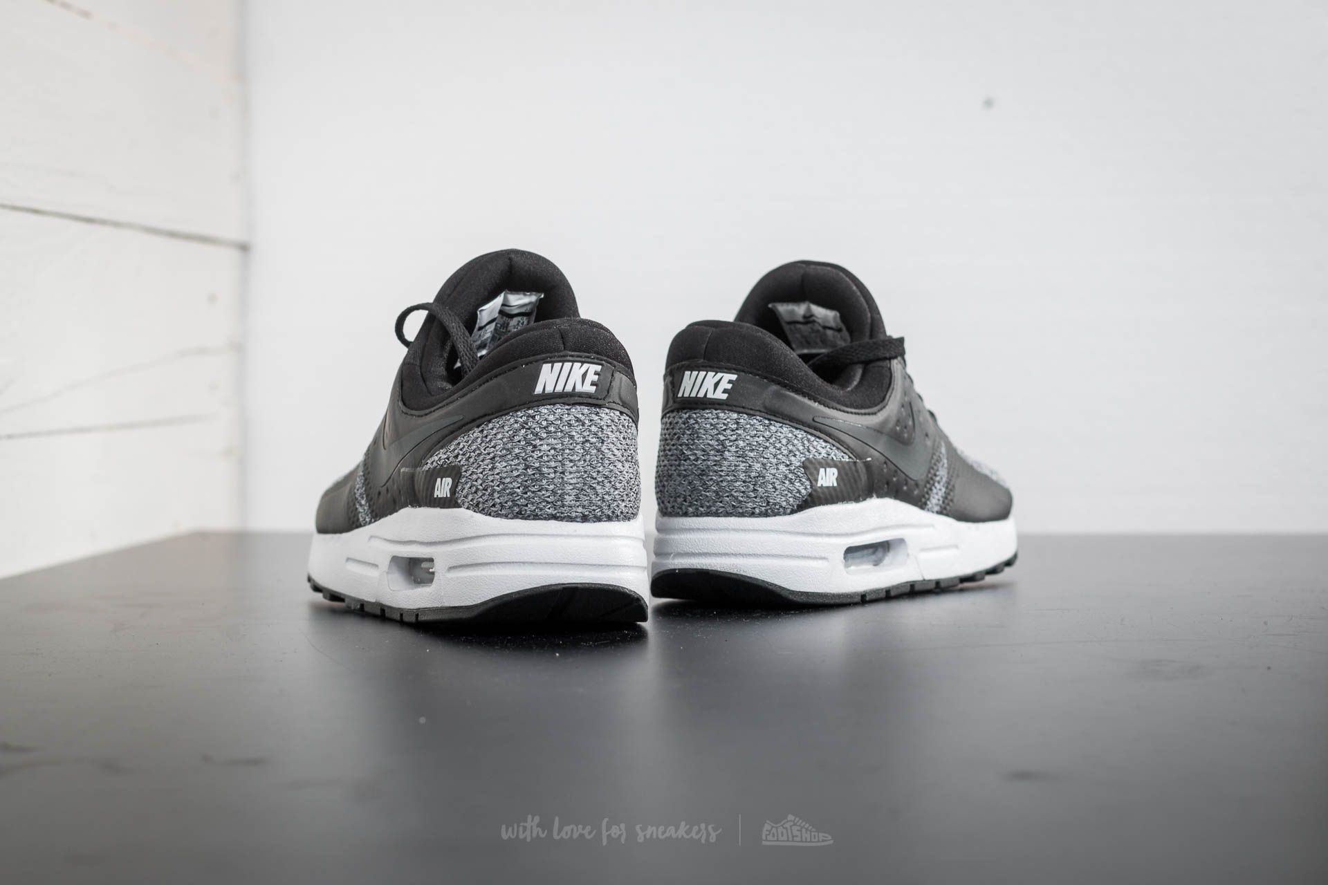 Women's shoes Nike Air Max Zero SE (GS) Black/ Anthracite-White-White