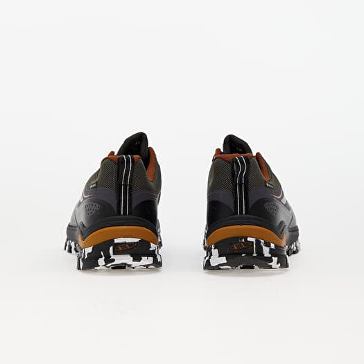 Vans trail running shoes deals