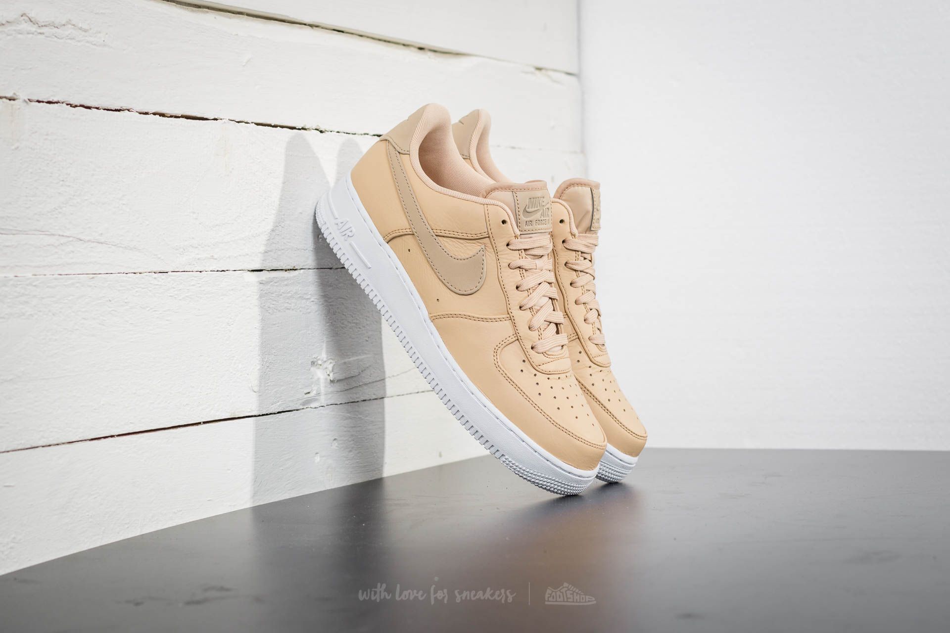 Men s shoes Nike Air Force 1 07 Premium Vachetta Tan Vachetta