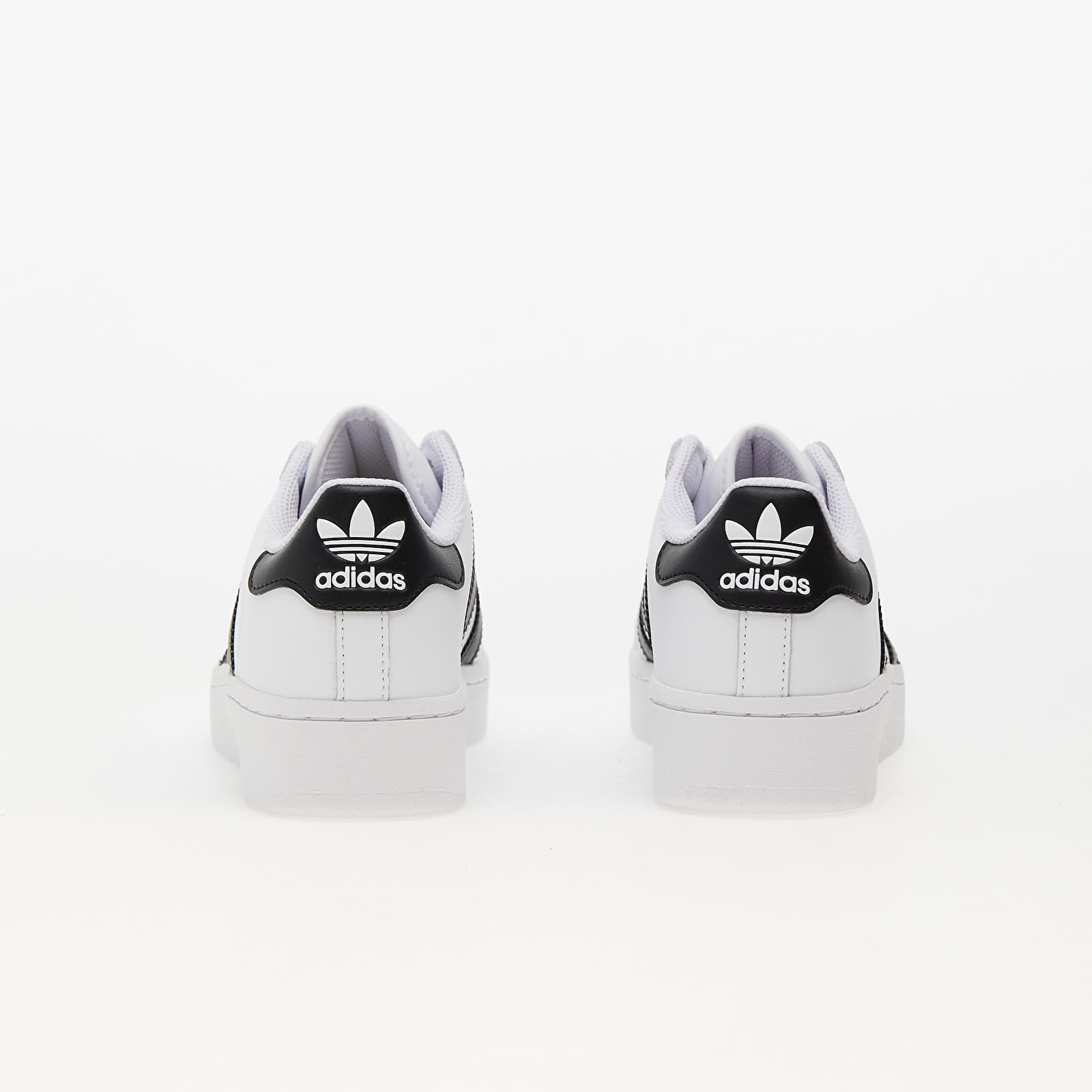 Γυναικεία παπούτσια adidas Superstar Xlg W Ftw White/ Core Black/ Ftw White