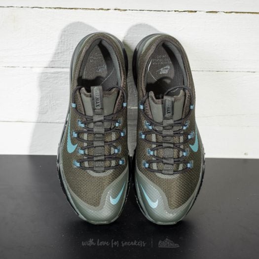 Nike air max more sequoia top