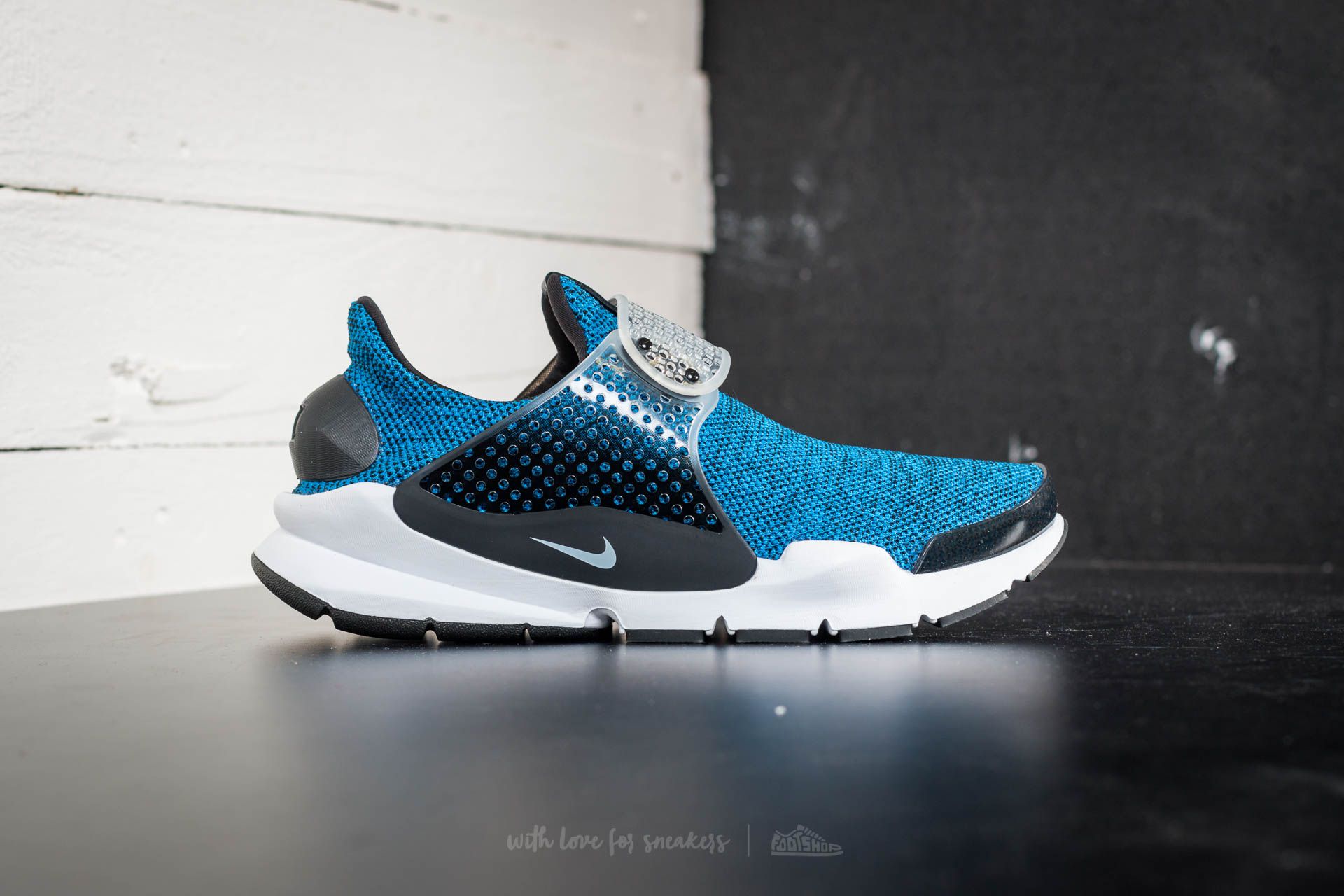 Sock hot sale dart blue