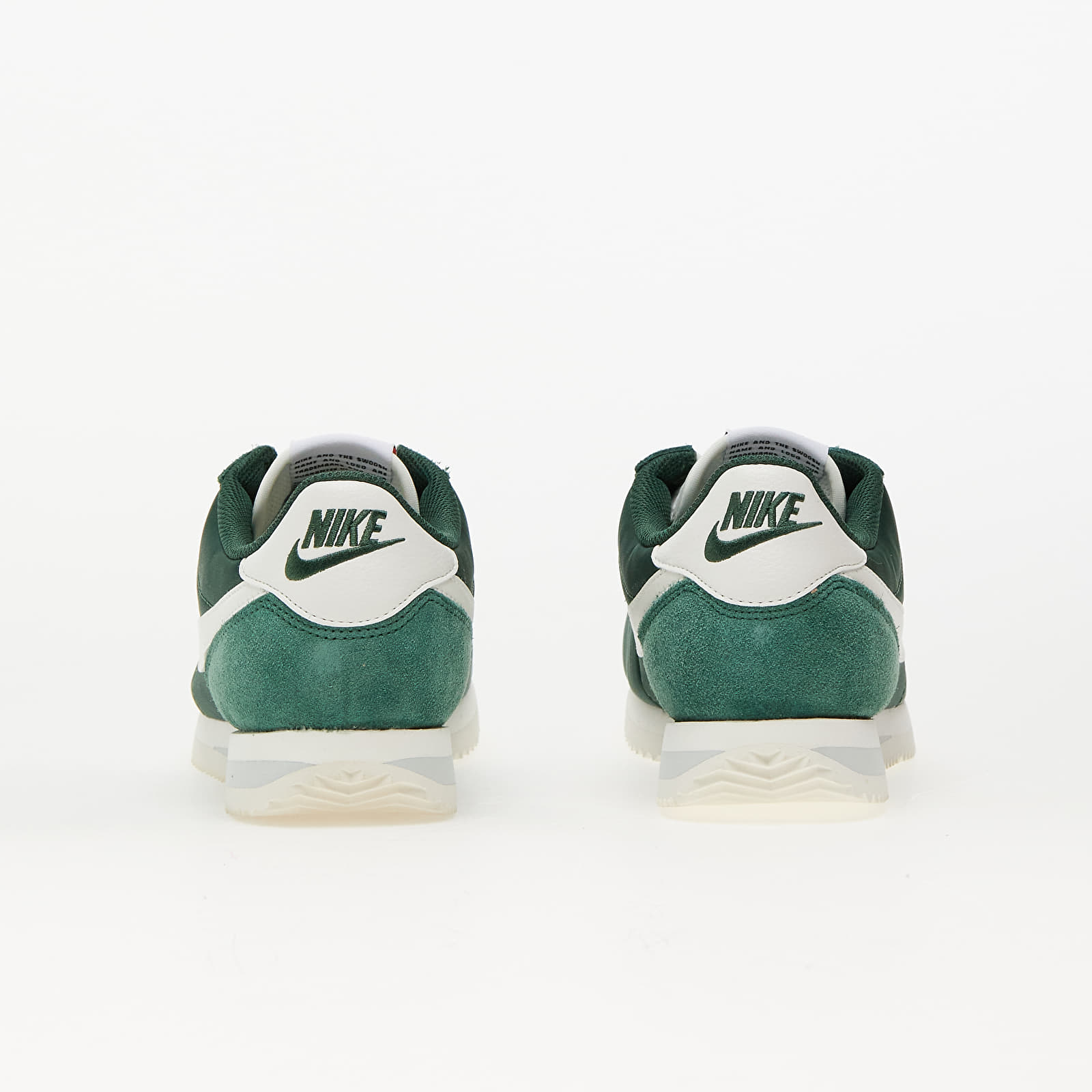 Dámske topánky a tenisky Nike W Cortez Fir/ Sail-Sail-Light Silver