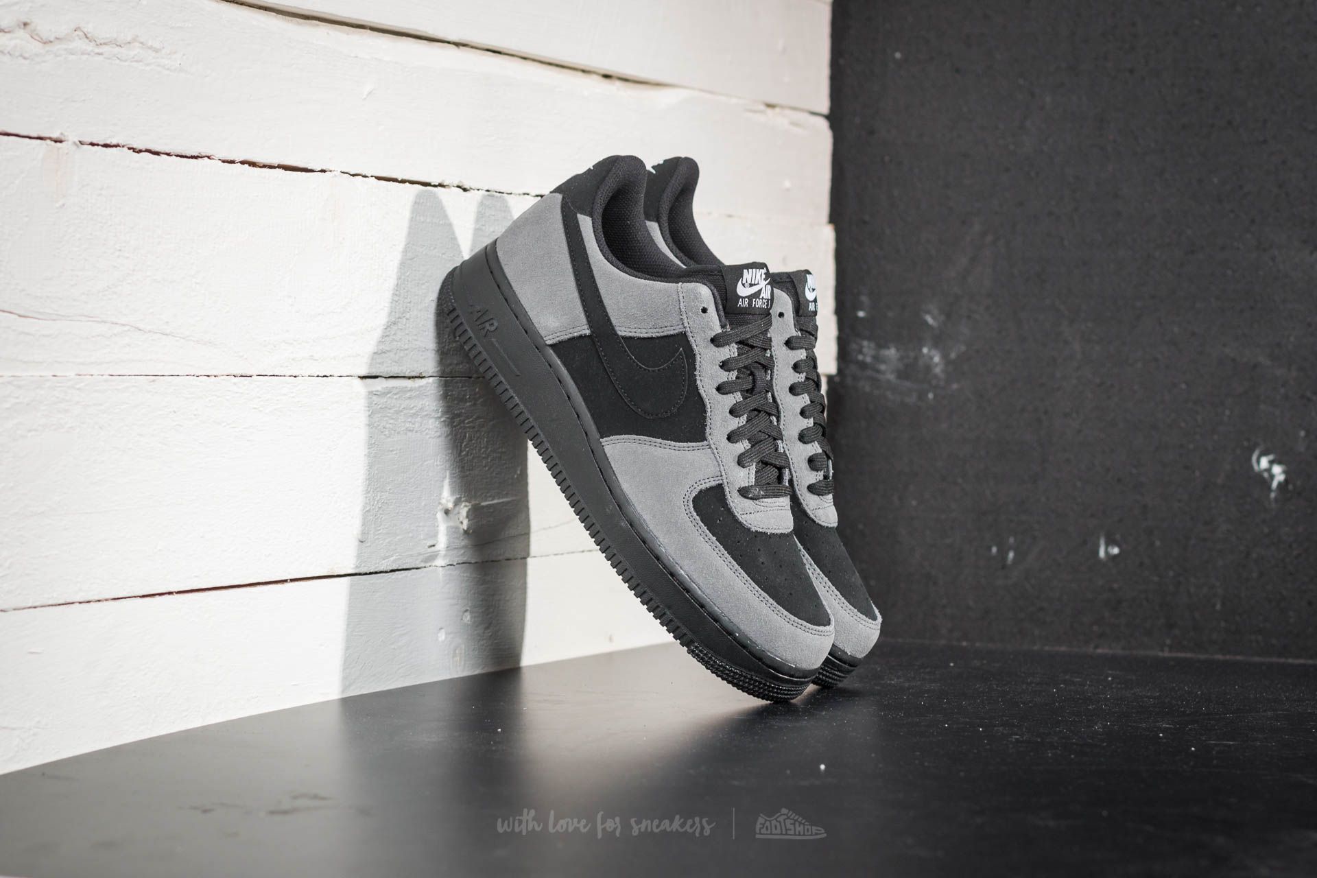 Men's shoes Nike Air Force 1 Dark Grey/ Black-White-Black