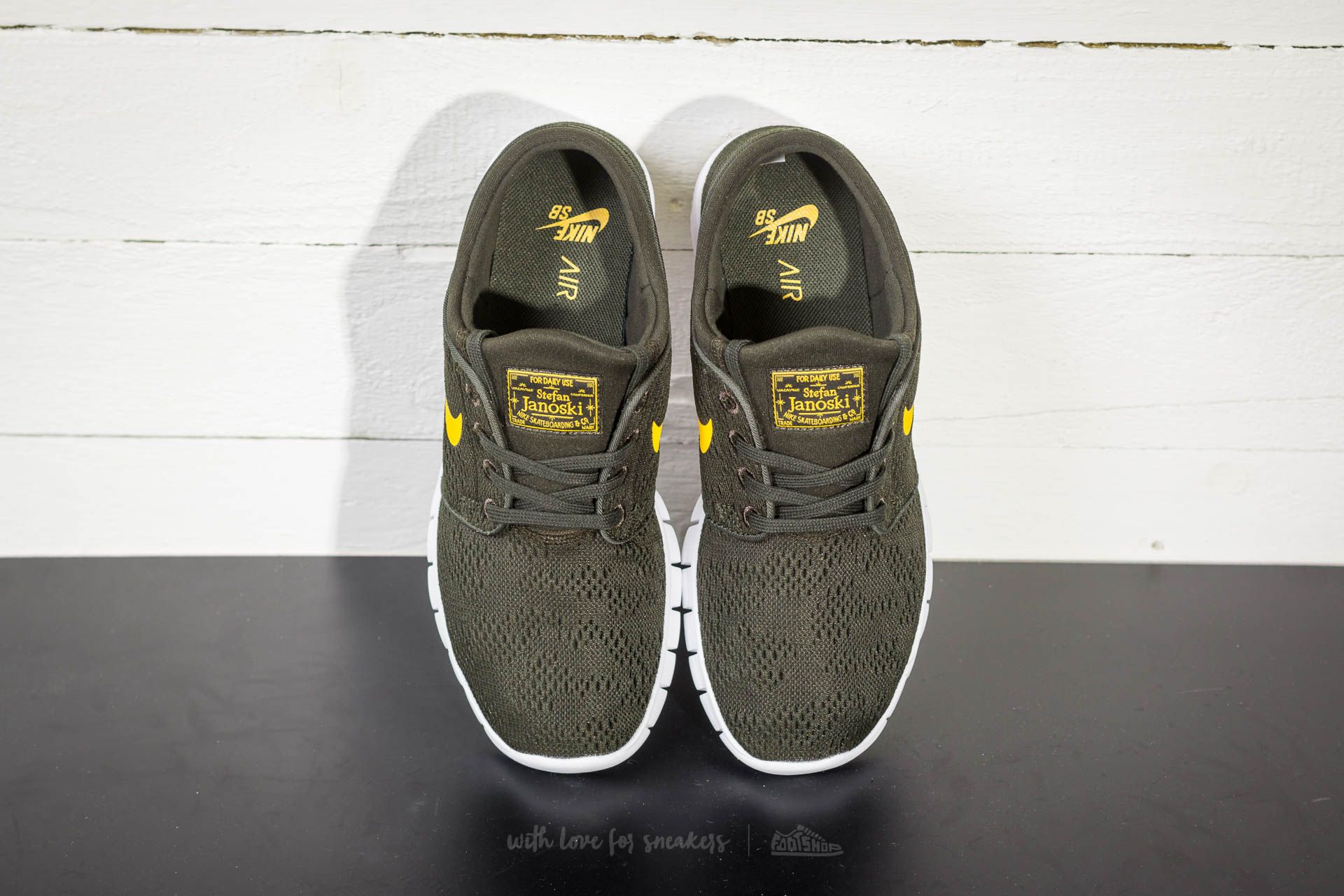 Men's shoes Nike Stefan Janoski Max Sequoia/ Circuit Orange