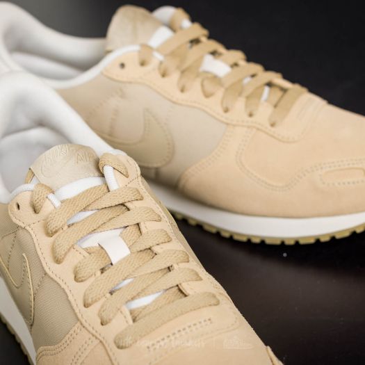 Nike vortex beige discount
