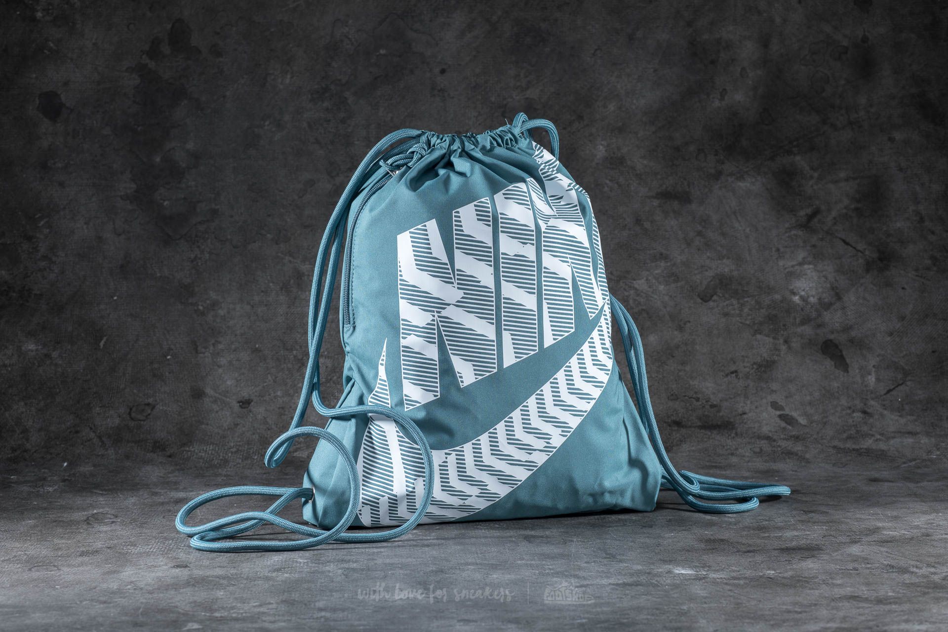 gym sack nike heritage