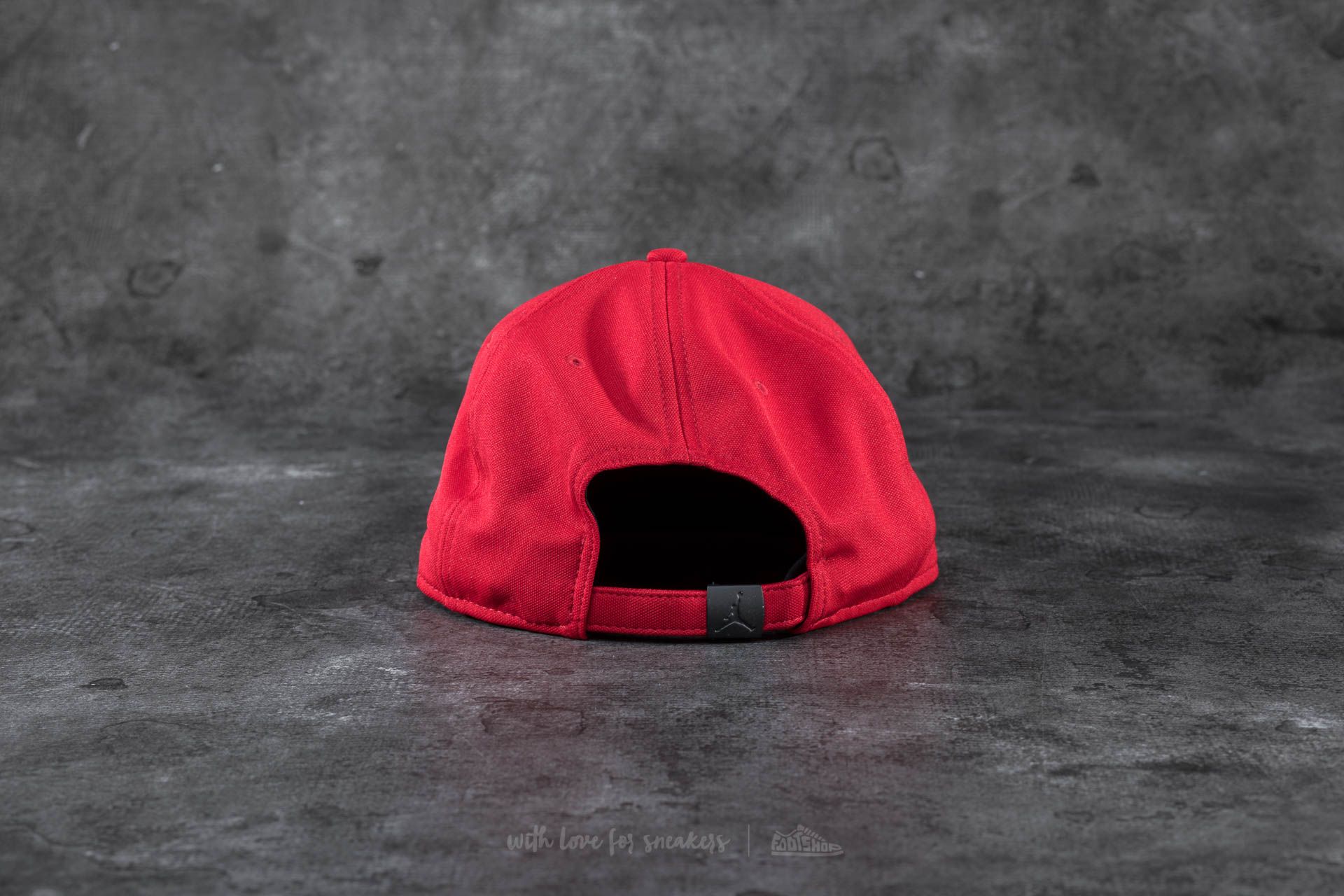 Шапки Jordan Wings Strapback Red/ Black