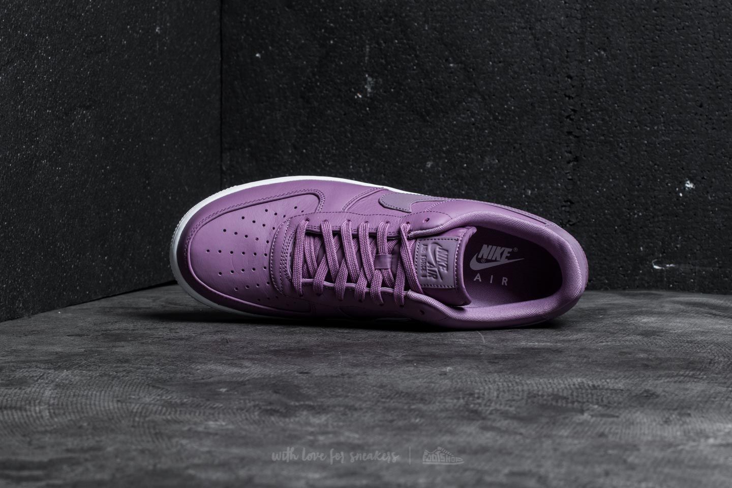 Air force 1 violet on sale dust