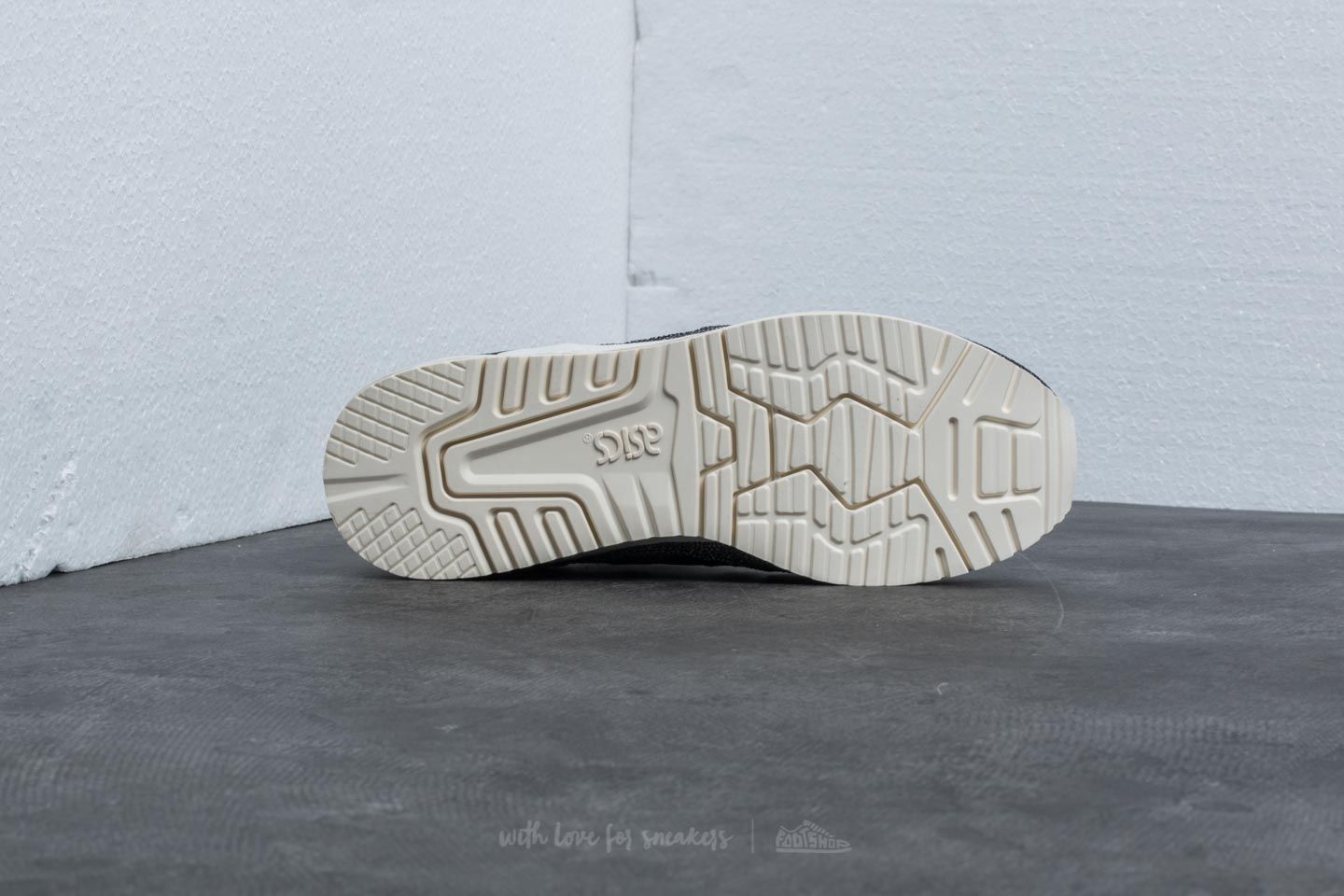 Buty damskie Asics Gel-Lyte III Black/ Black
