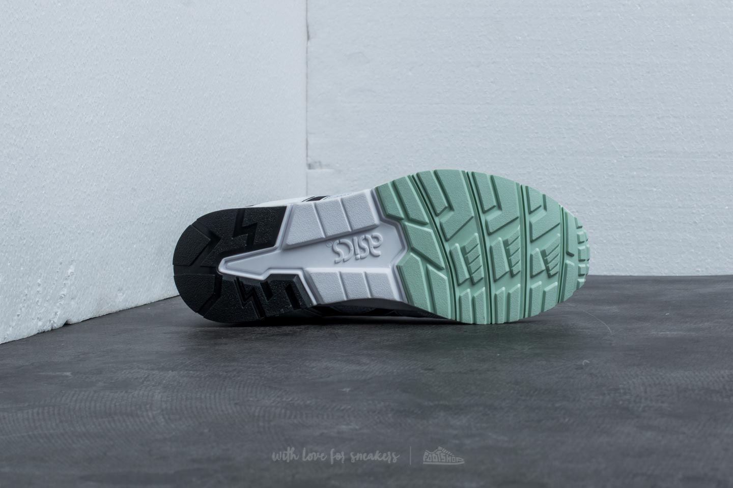 Asics gel lyte v ns white shop