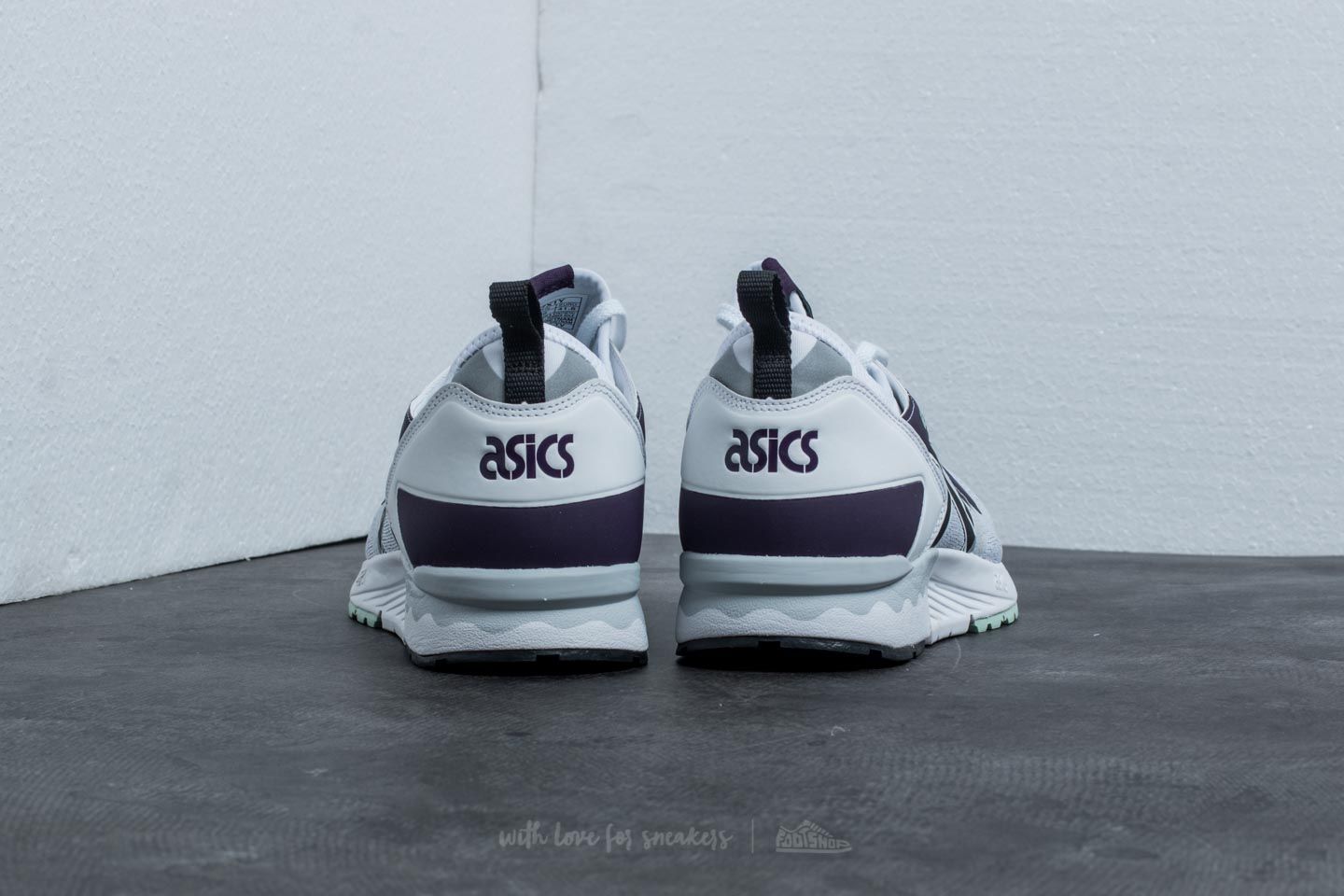 Asics gel lyte v ns black hotsell