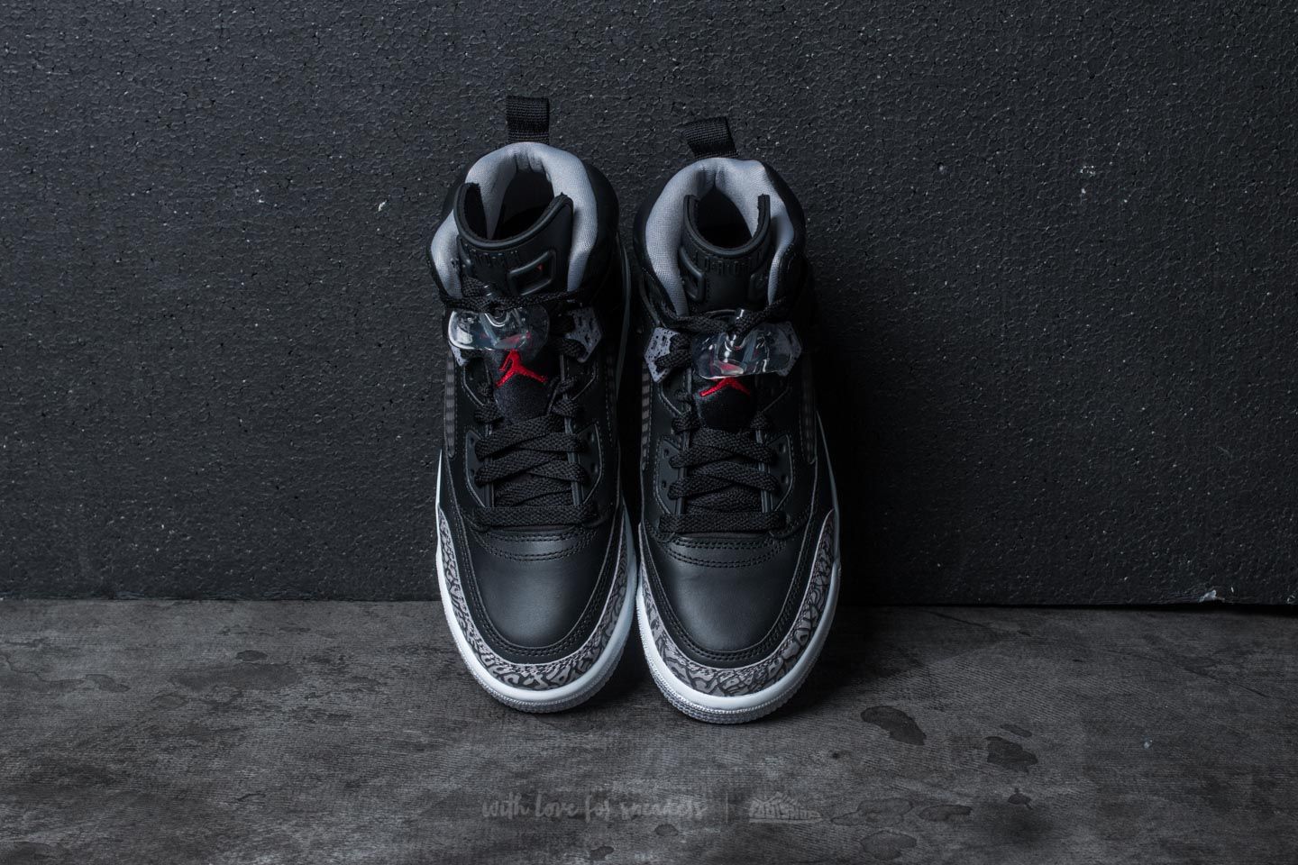 Moteriška avalynė Jordan Spizike BG Black/ Varsity Red-Cement Grey