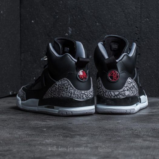 Women s shoes Jordan Spizike BG Black Varsity Red Cement Grey Footshop