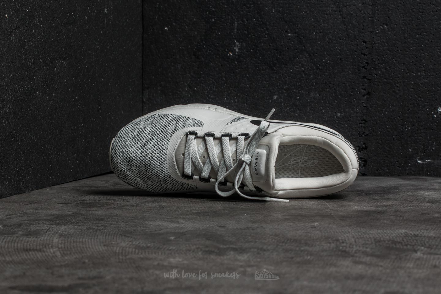 Chaussures et baskets homme Nike Air Max Zero Se Light Bone/ Black-Black
