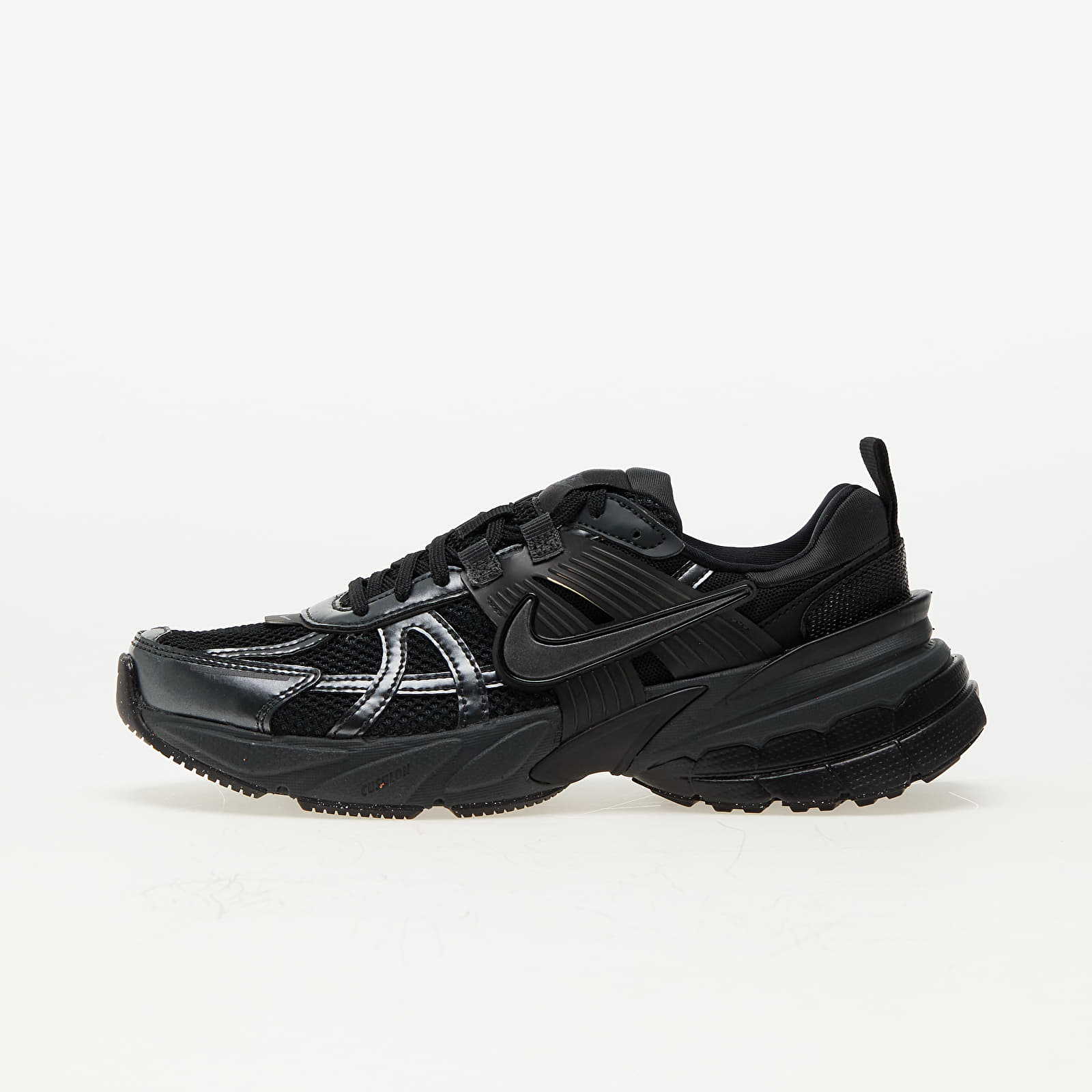 Dámské tenisky a boty Nike V2K Run Black/ Dk Smoke Grey-Anthracite
