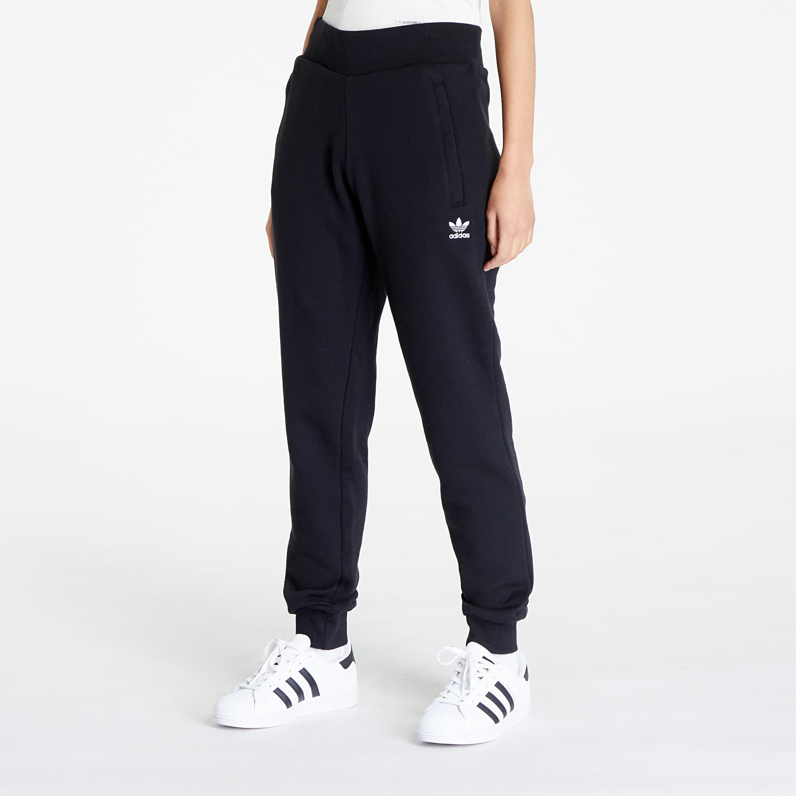 Adidas originals slim joggers discount