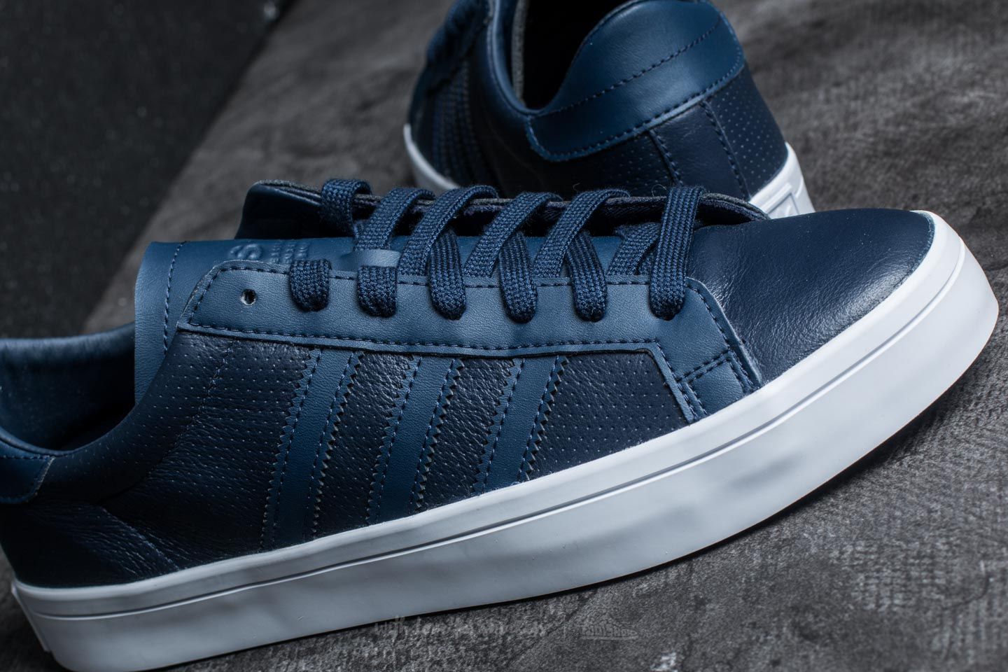 Vyriška avalynė adidas Courtvantage Collegiate Navy/ Collegiate Navy/ Collegiate Navy