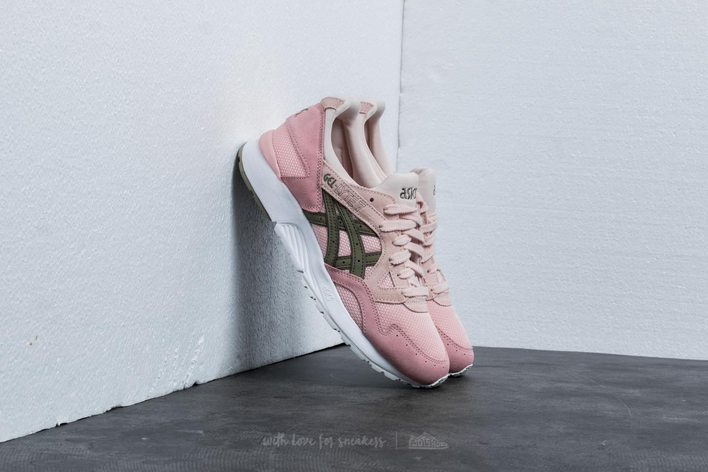 Încălțăminte și sneakerși pentru femei Asics Gel-Lyte V Evening Sand/ Aloe