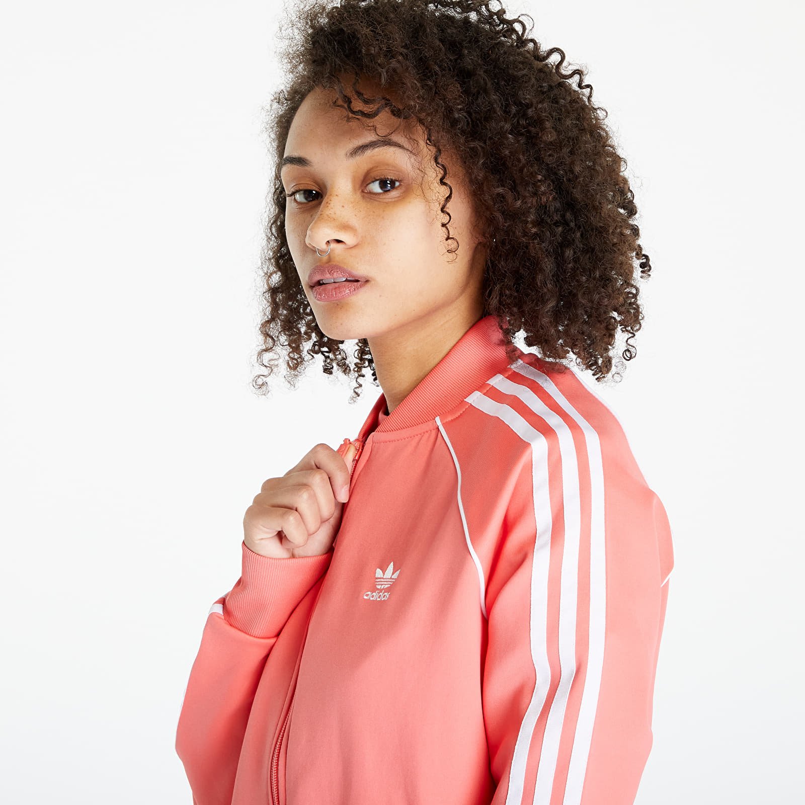 Striukės adidas Originals Primeblue SST Track Top Pink