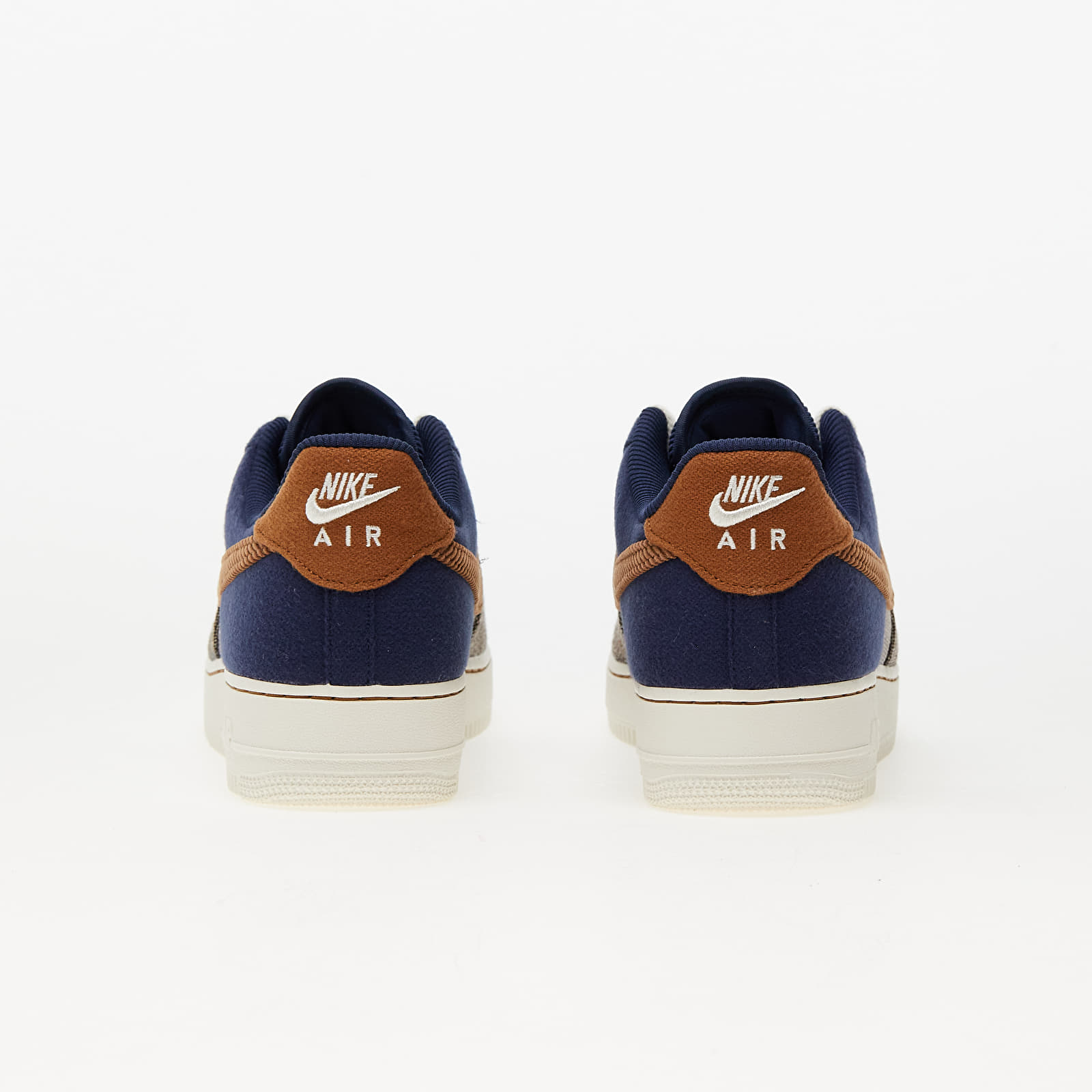 Buty męskie Nike Air Force 1 '07 Premium Midnight Navy/ Ale Brown-Pale Ivory