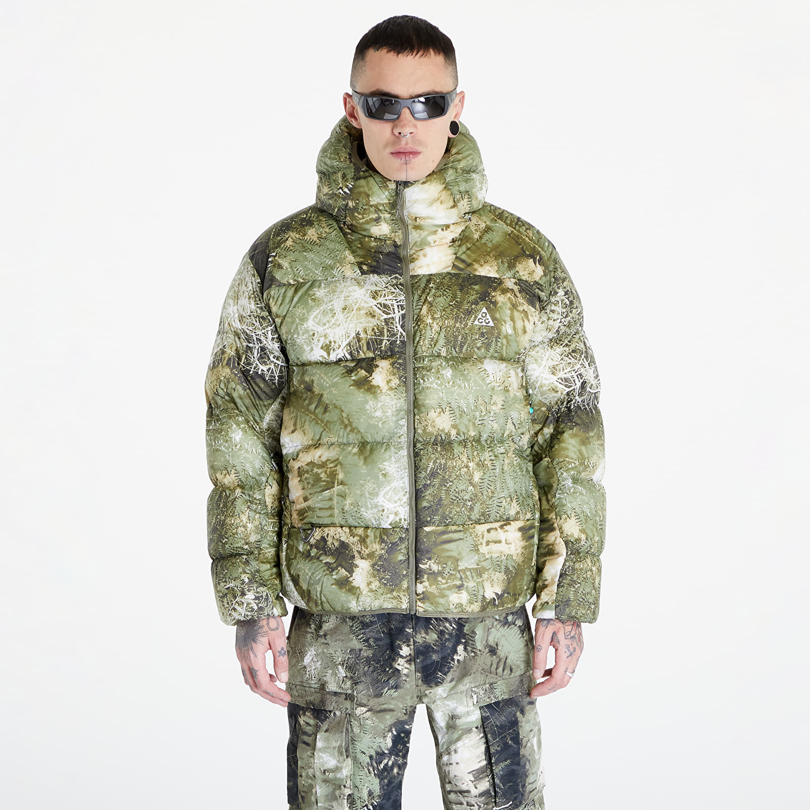 Jackor Nike ACG "Lunar Lake" Allover Print Puffer Jacket UNISEX Oil Green/ Medium Olive/ Reflective Silv