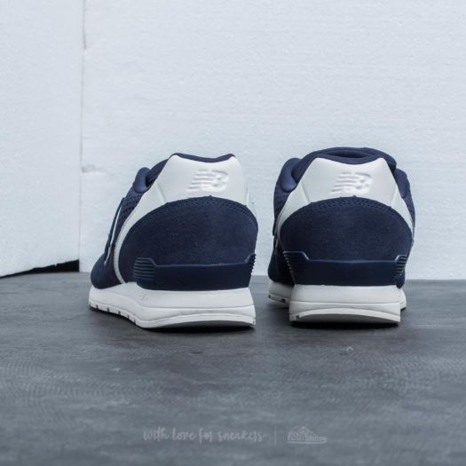 New balance 996 classic navy deals
