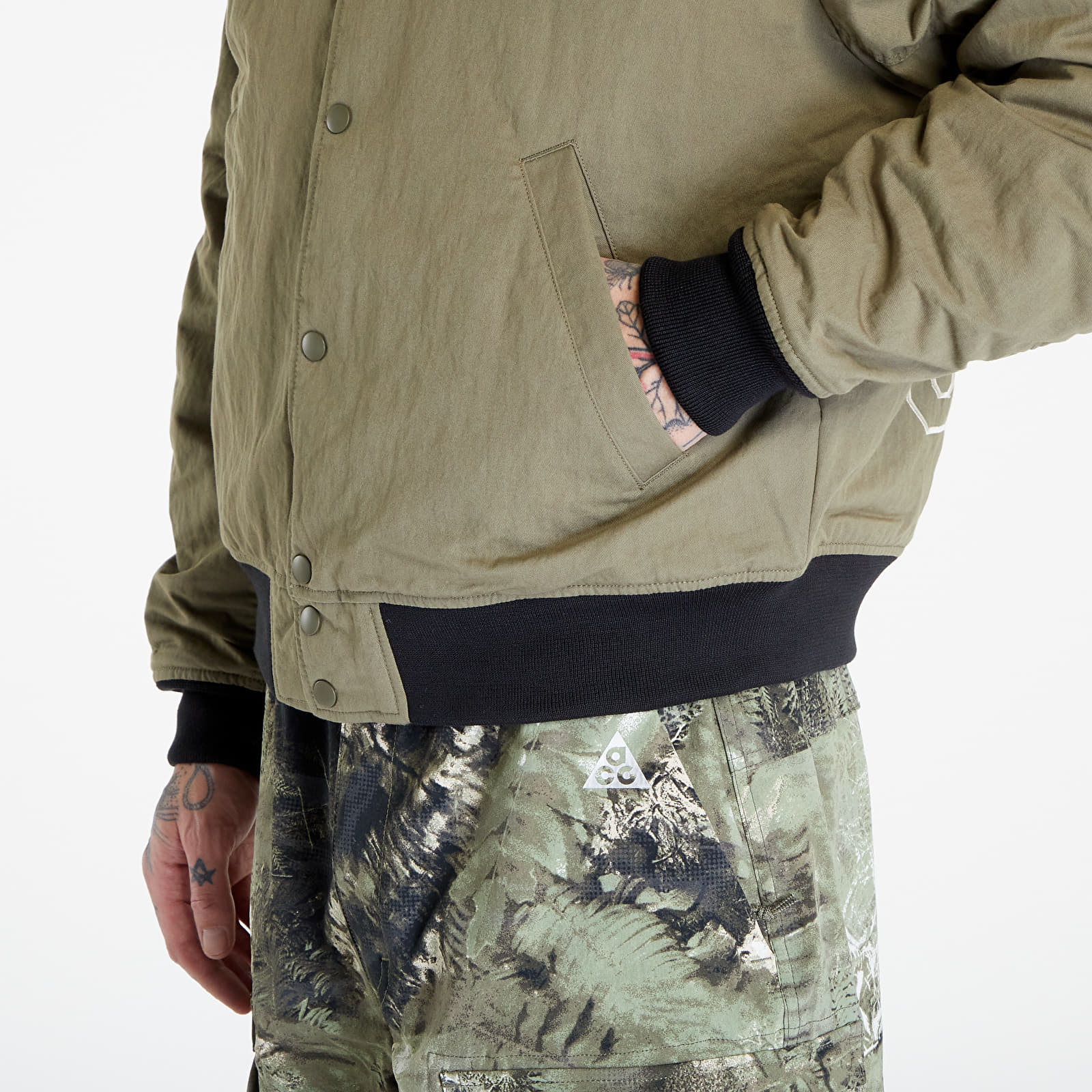 Blousons bomber Nike U NRG x Stüssy Reversible Jacket Medium Olive/ Bright Mandarin/ Sail