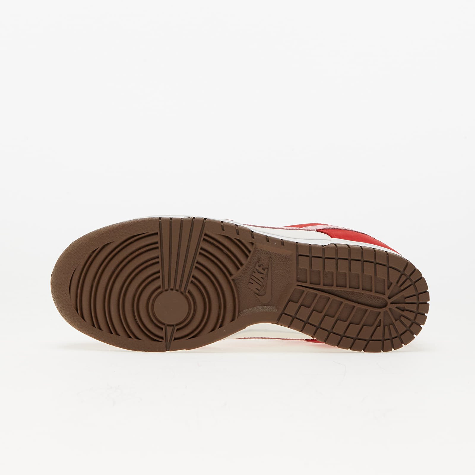 Дамски кецове и обувки Nike W Dunk Low Premium Sport Red/ Sheen-Sail-Medium Brown