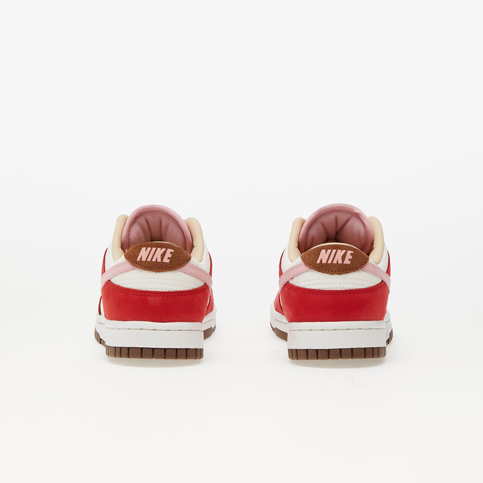 Дамски кецове и обувки Nike W Dunk Low Premium Sport Red/ Sheen-Sail-Medium Brown