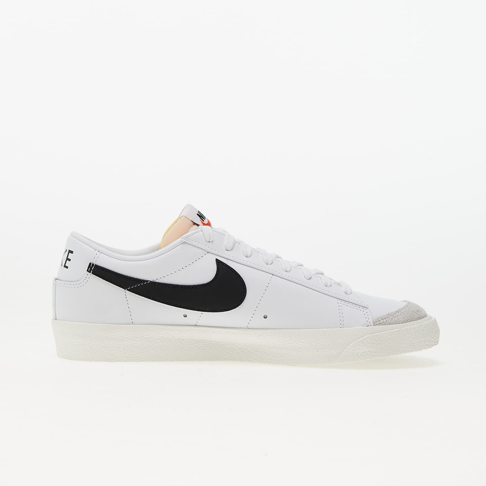 Buty męskie Nike Blazer Low '77 Vintage White/ Black- Sail