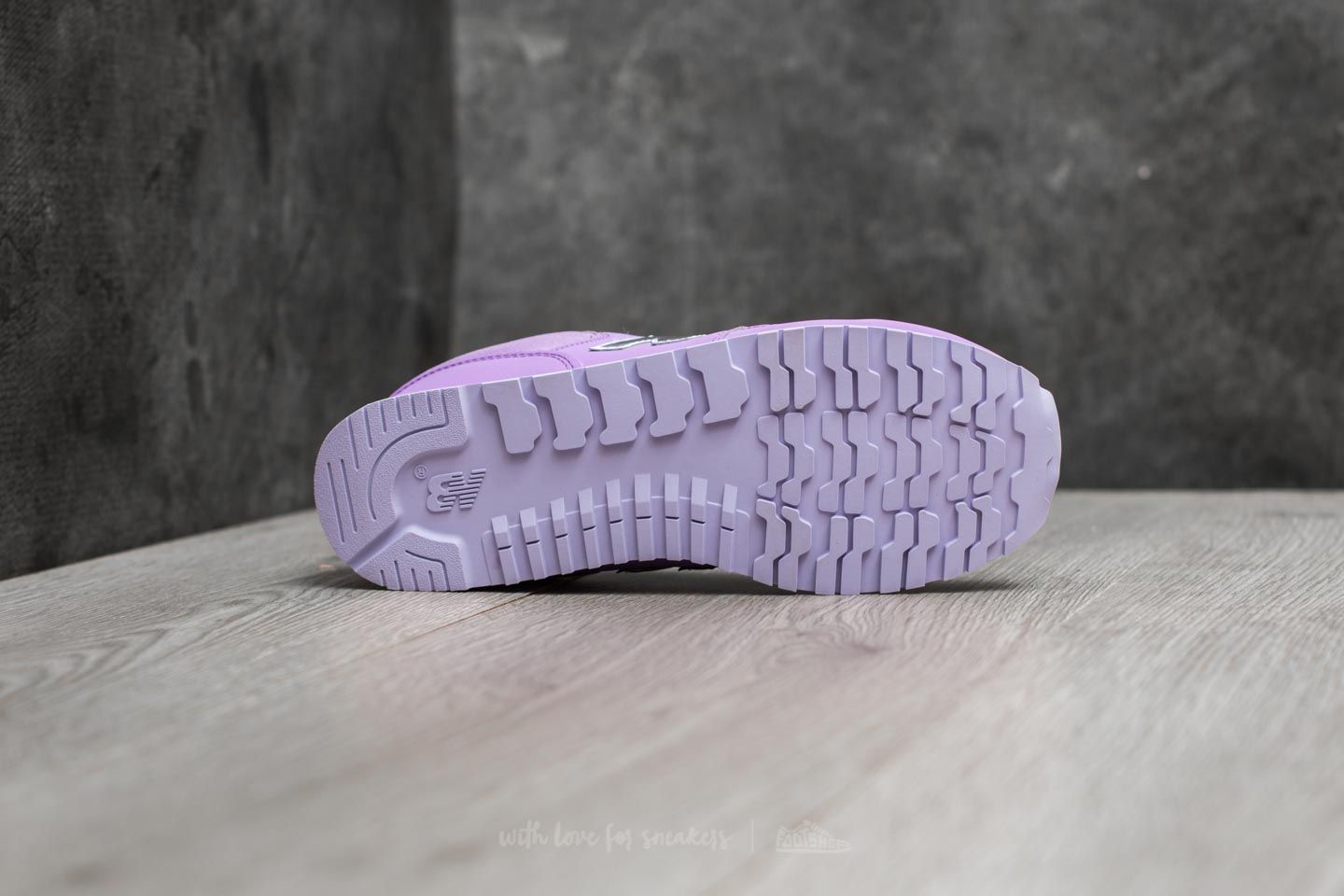 Women's shoes New Balance 373 Pink