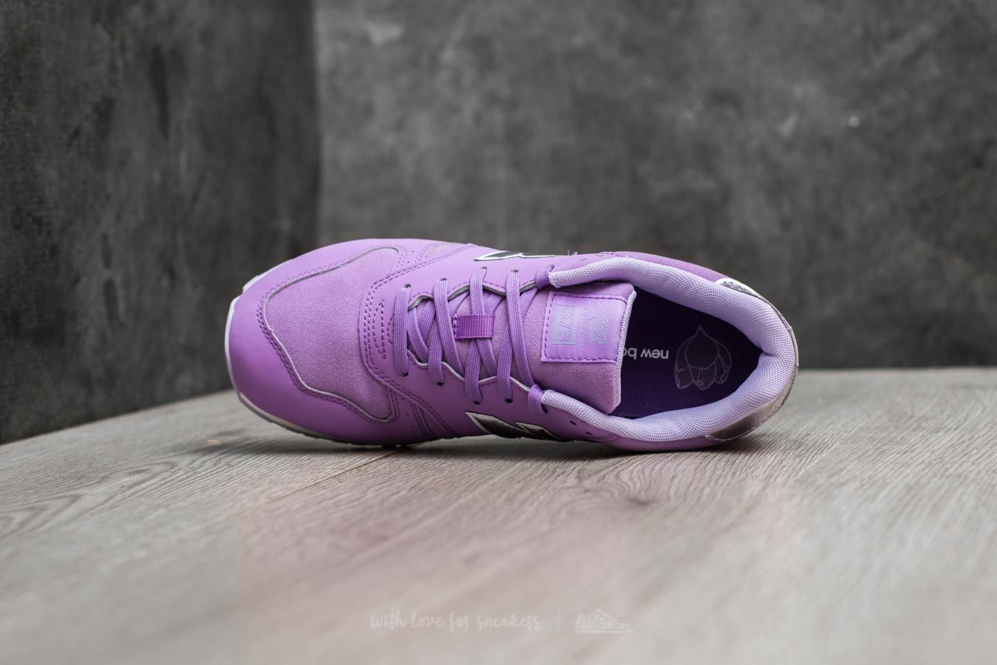 Women's shoes New Balance 373 Pink