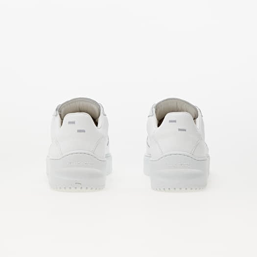 Avenue sneakers shop