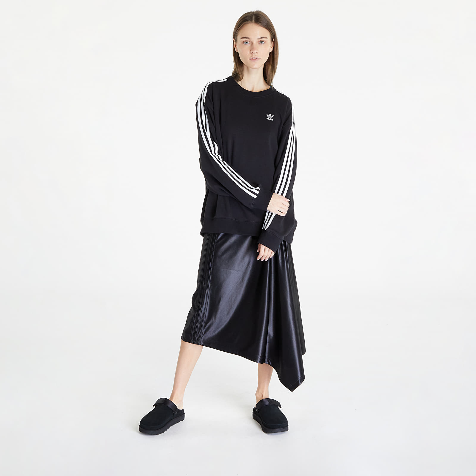 Hoodies and sweatshirts  adidas 3 Stripes Oversized Crew Sweatshirt Black
