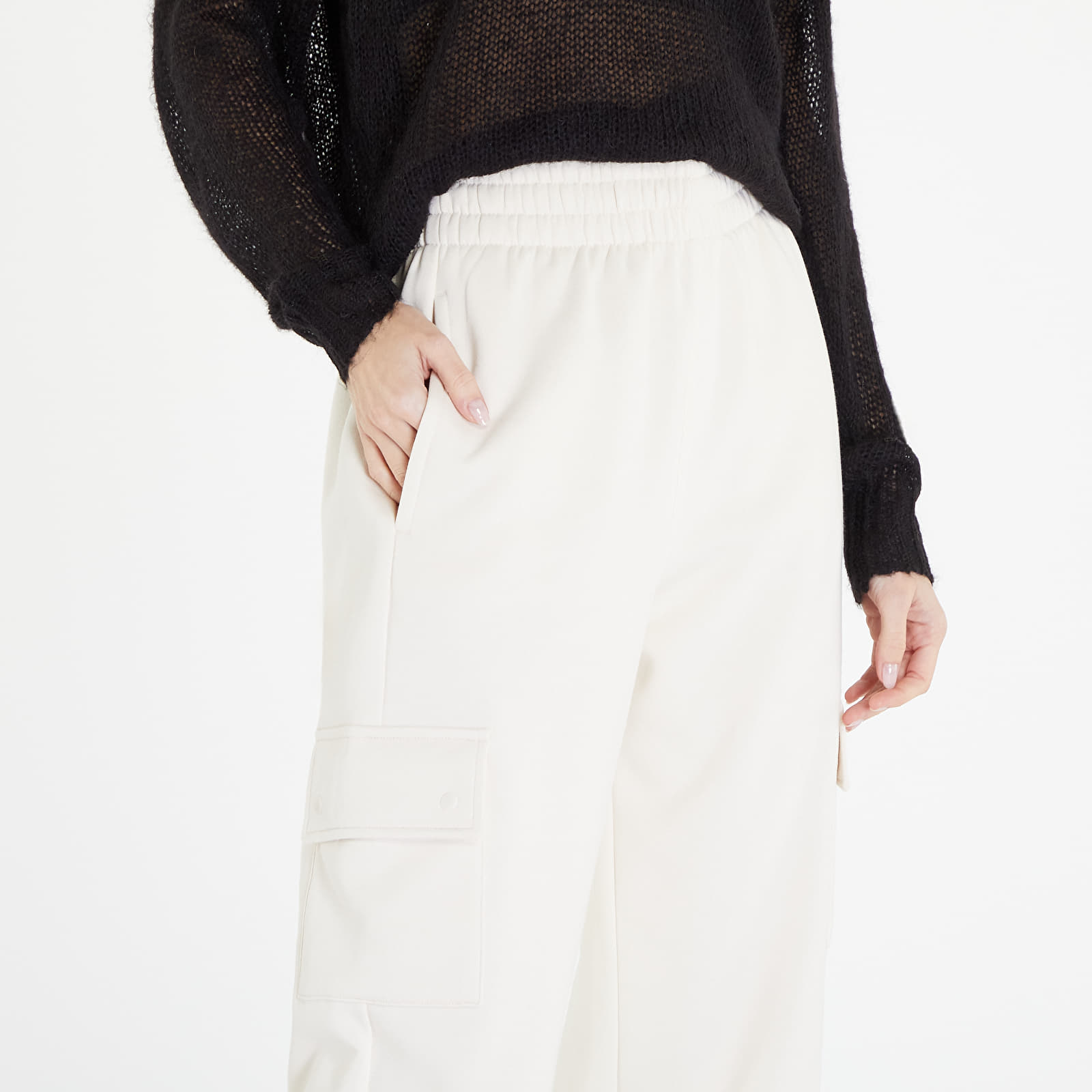 Jogger Pants adidas Essentials Fleece Cargo Jogger Wonder White