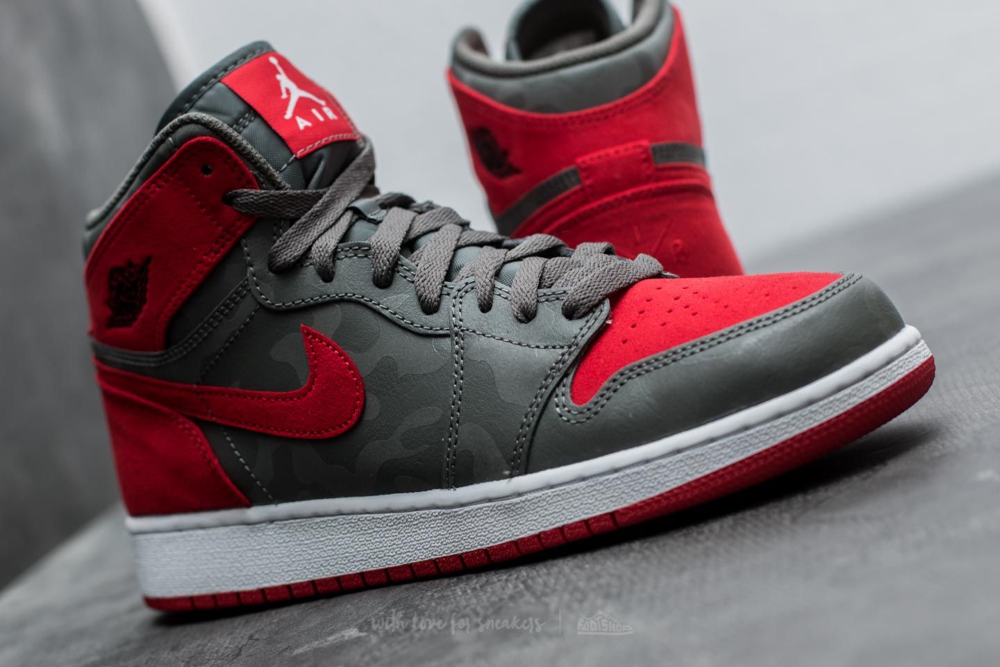 Air jordan 1 retro high shop premium red