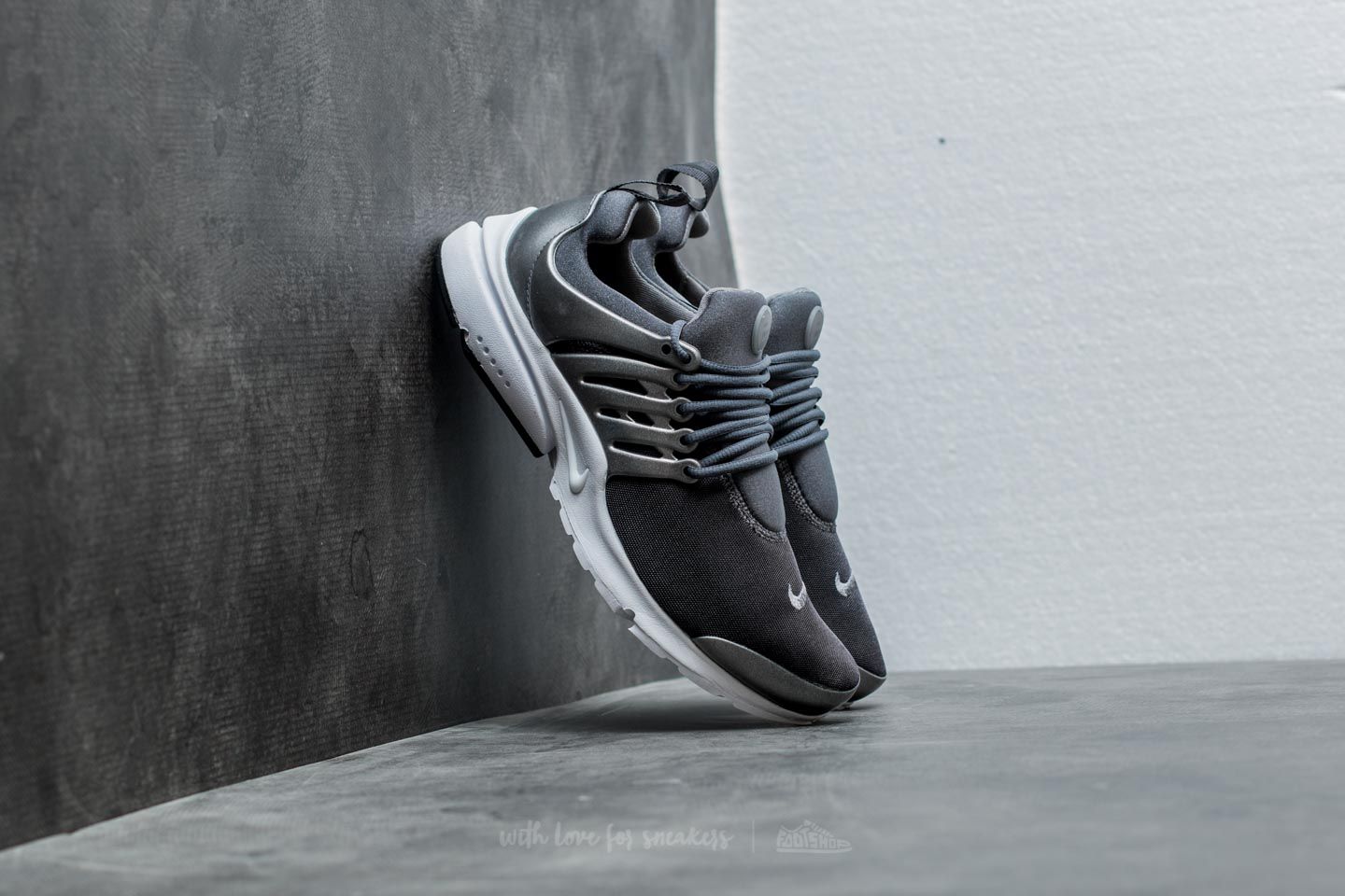 Zapatillas Hombre Nike Air Presto Premium Metallic Hematite/ Cool Grey