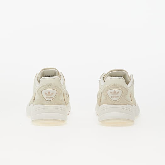 Adidas falcon deals mujer beige