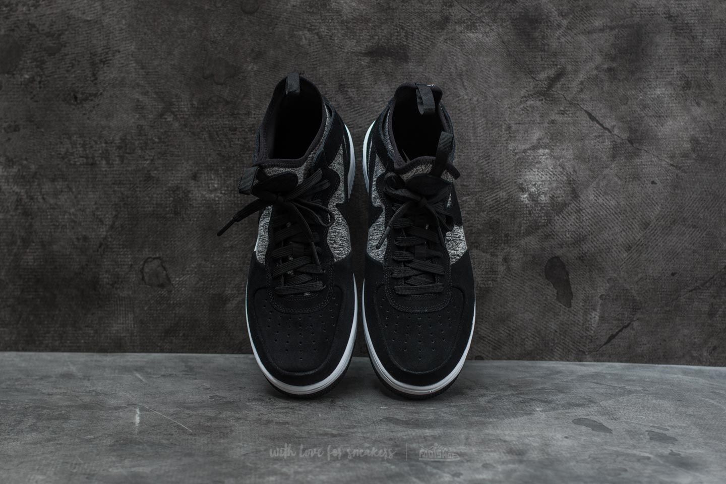 Nike ultraforce 2025 black