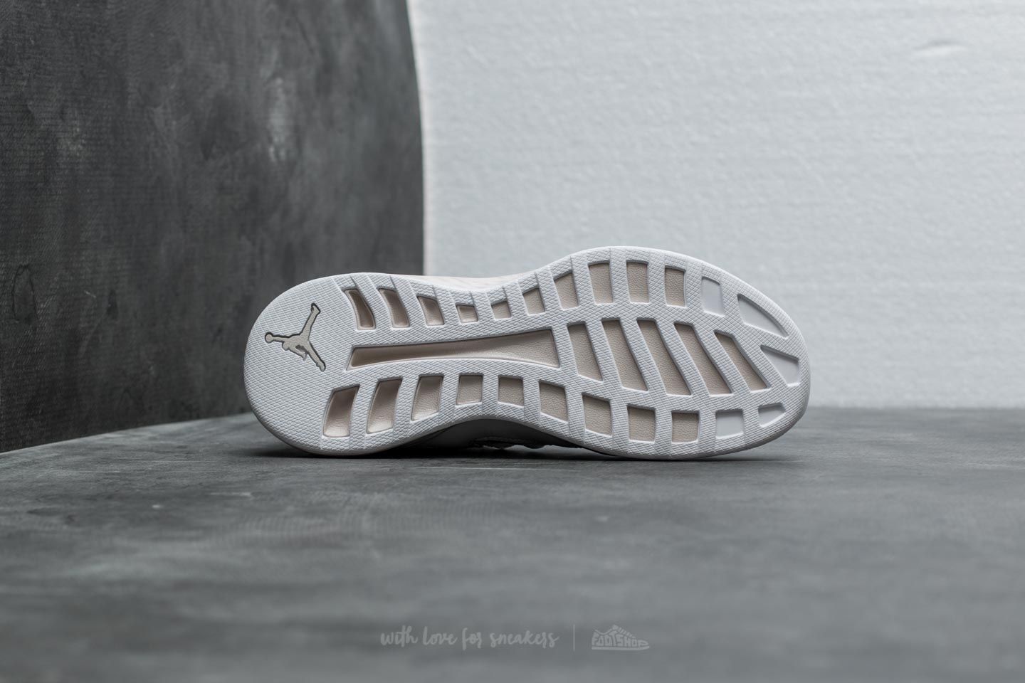 Scarpe uomo Jordan Formula 23 White/ White-Light Orewood Brown