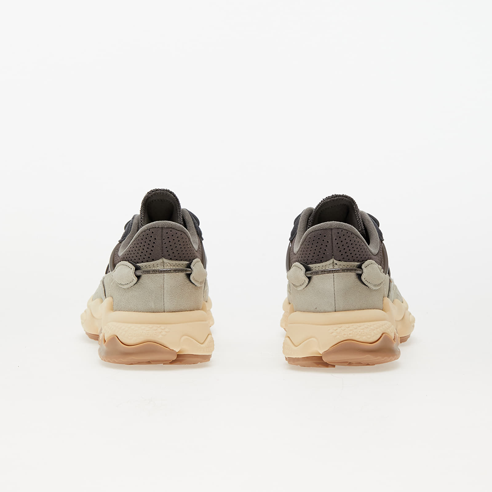 Încălțăminte și sneakerși pentru bărbați adidas Ozweego Tr Chacoa/ Putgre/ Sand Strata