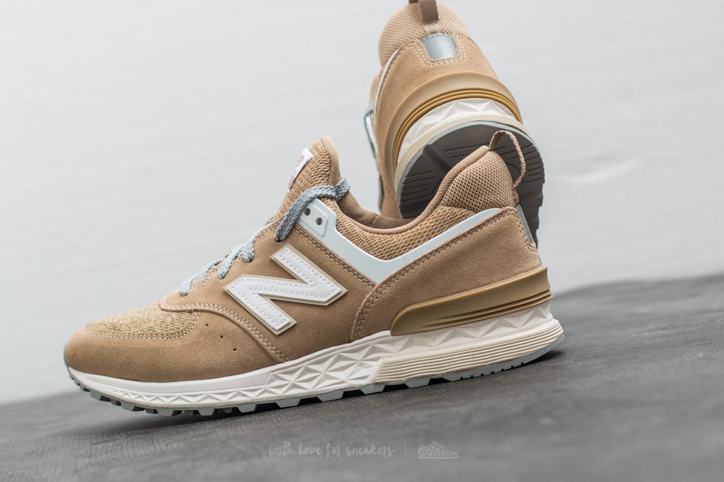 New balance 574 best sale sport stone beige